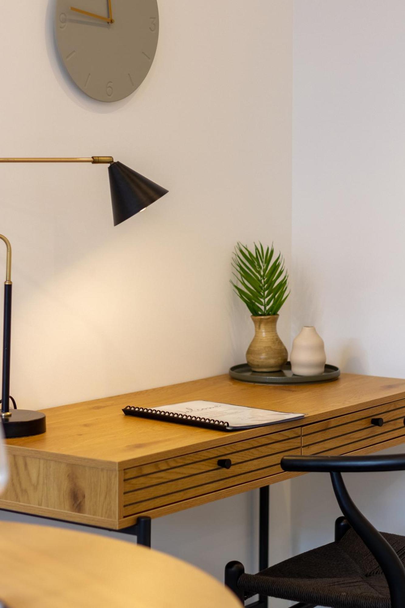 Single Level Studio, Cbd Escape: King Bed Κράισττσερτς Εξωτερικό φωτογραφία