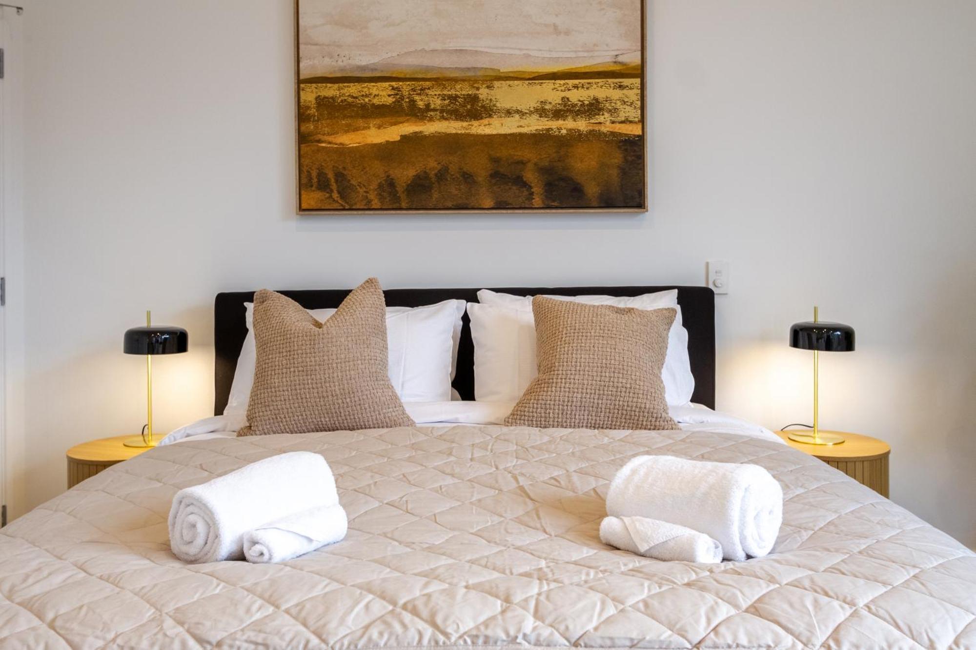 Single Level Studio, Cbd Escape: King Bed Κράισττσερτς Εξωτερικό φωτογραφία