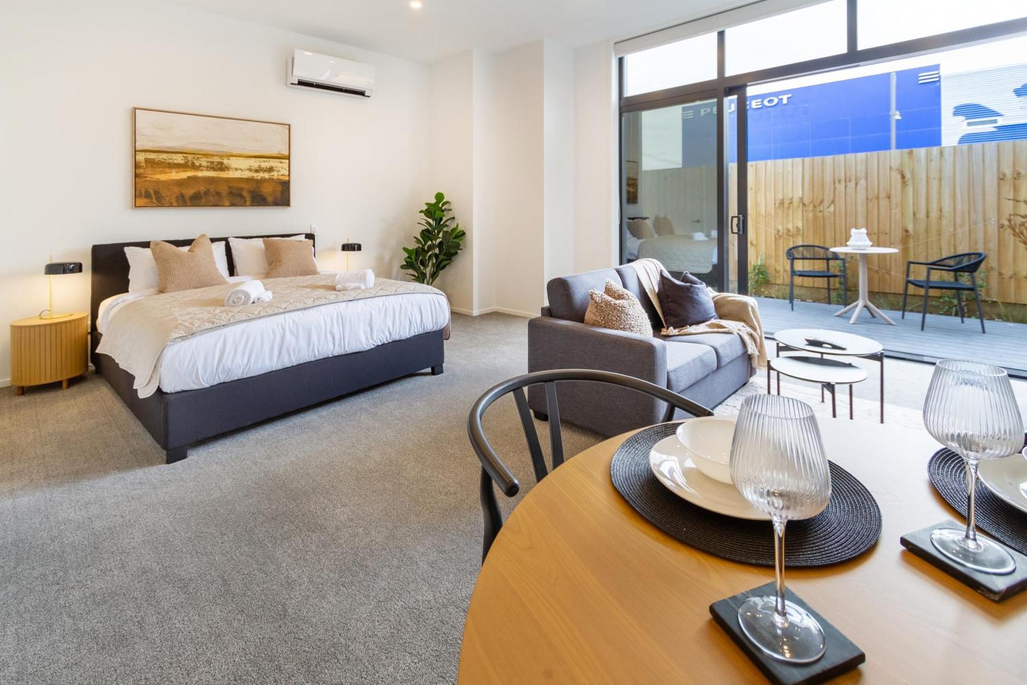 Single Level Studio, Cbd Escape: King Bed Κράισττσερτς Εξωτερικό φωτογραφία